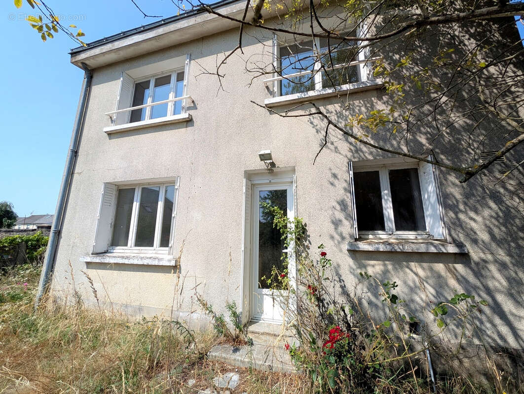 Centre doué maison a rafraichir - photo 14