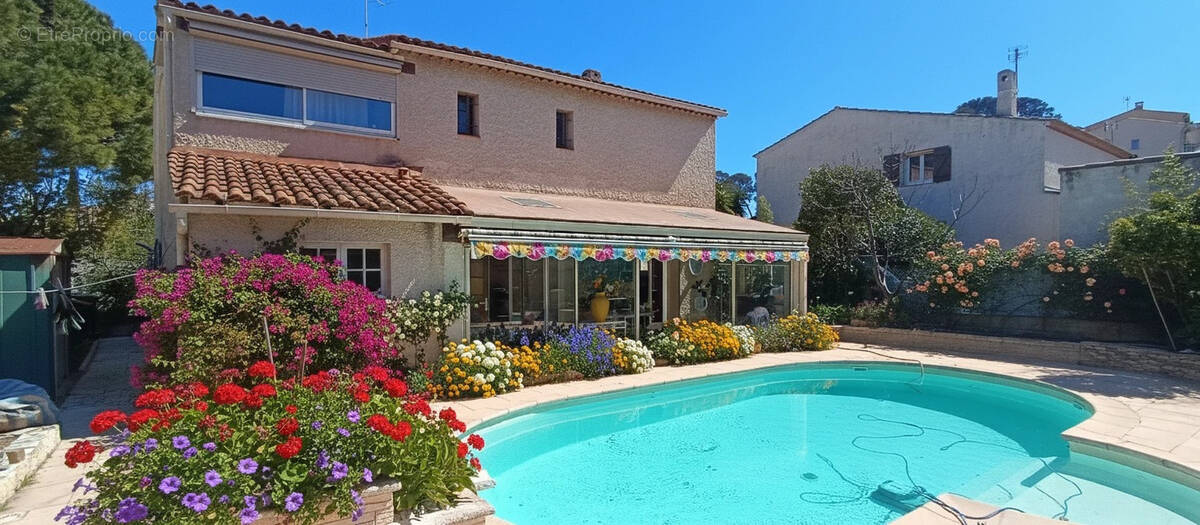 Maison à SANARY-SUR-MER