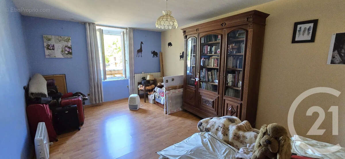 Maison 169 m² à Marmagne  - photo 10