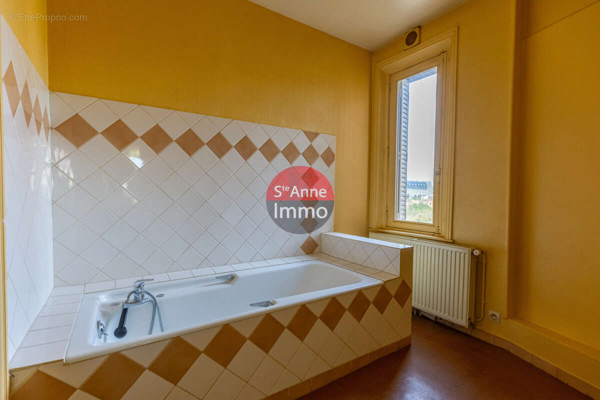 Maison à MONTDIDIER