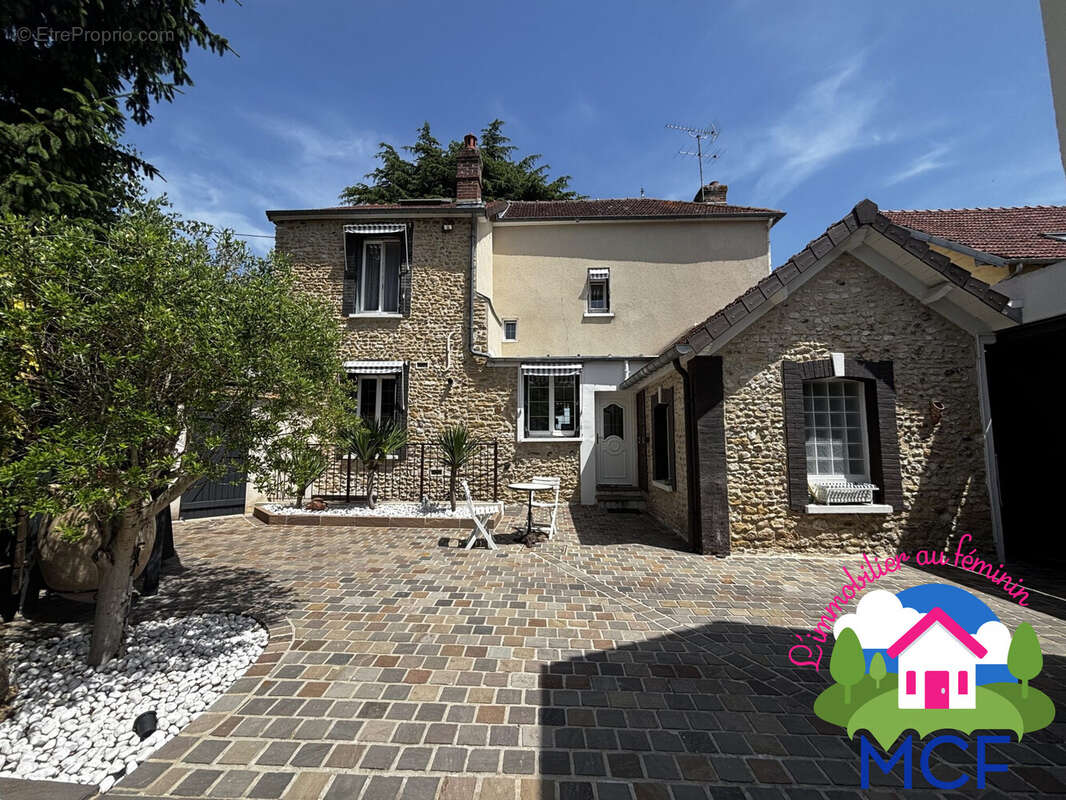Maison à PACY-SUR-EURE