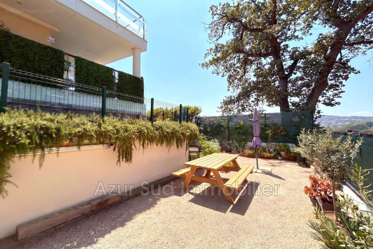Appartement 68 m² à Antibes  - photo 6