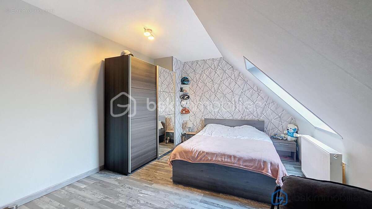 Maison à ROEULX