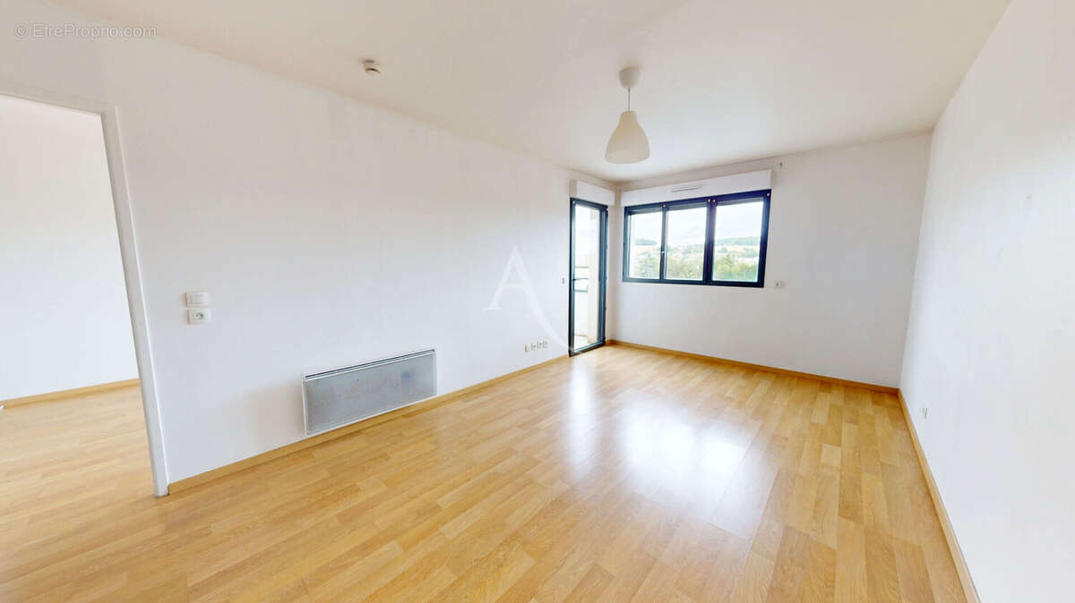Appartement 47 m² à Evreux  - photo 3