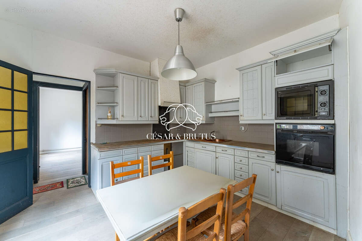 Appartement à LYON-8E