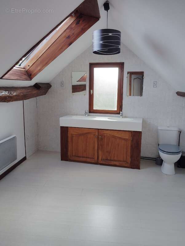 Maison à ILLIERS-L&#039;EVEQUE