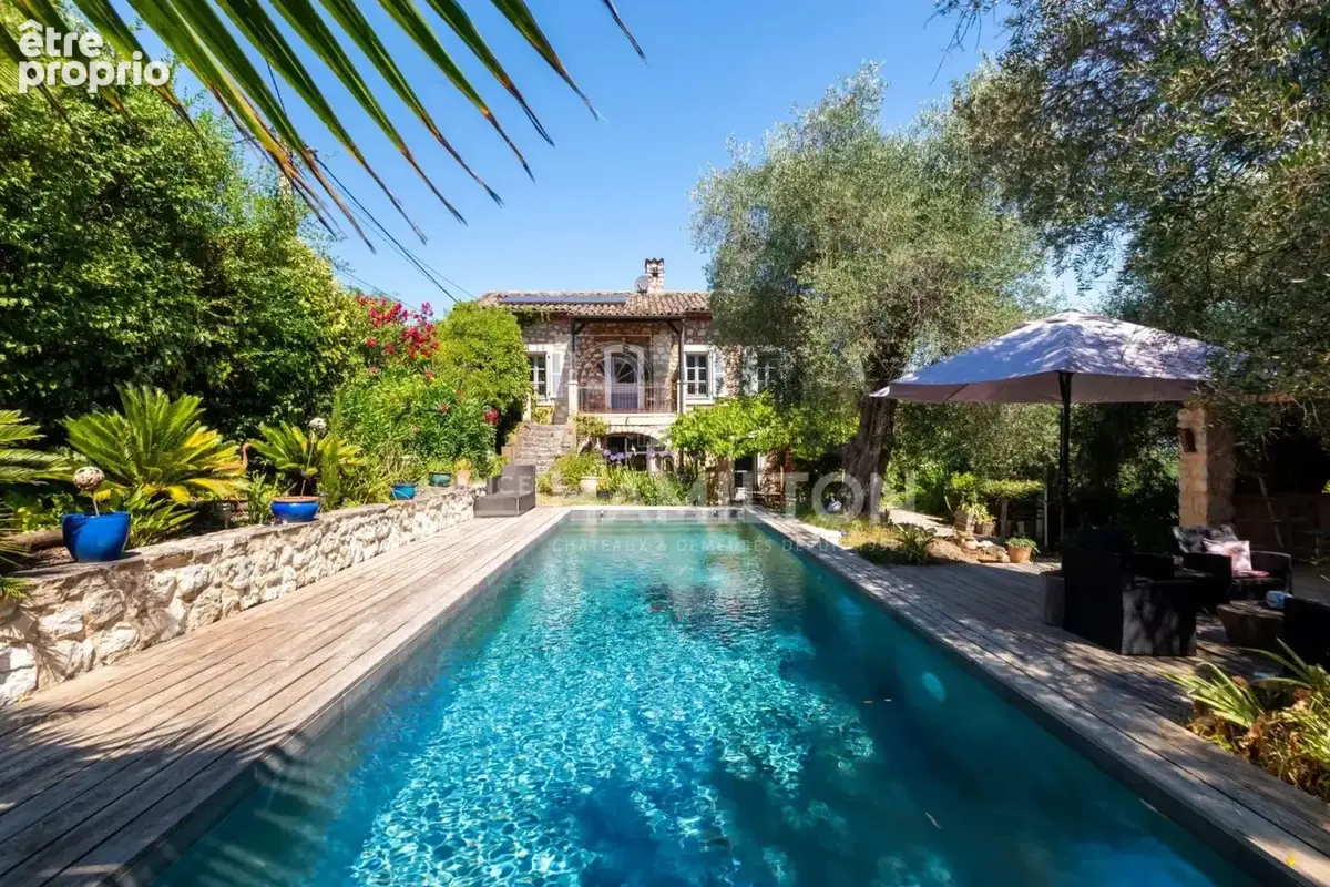 Mas en pierre, piscine,  proche Valbonne, au calme dans un envir - photo 2