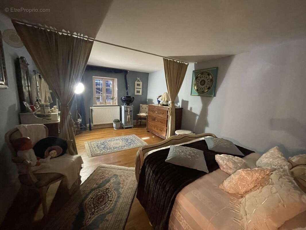 Maison à CIREY-SUR-VEZOUZE