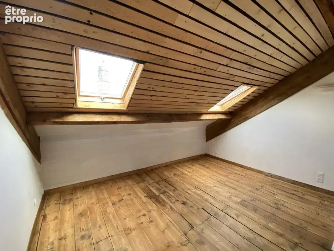 Appartement T3 duplex en hyper centre - photo 10
