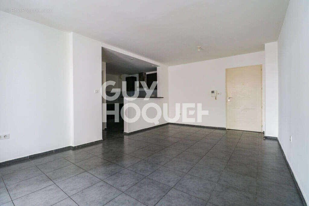 Appartement à SAINT-DENIS