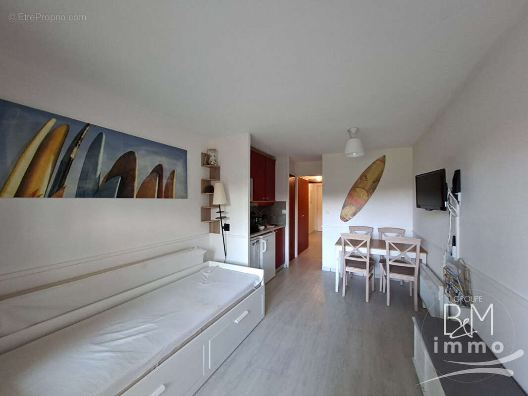 Appartement à MOLIETS-ET-MAA