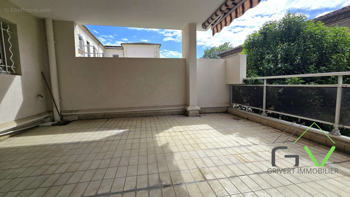 Appartement à NIMES