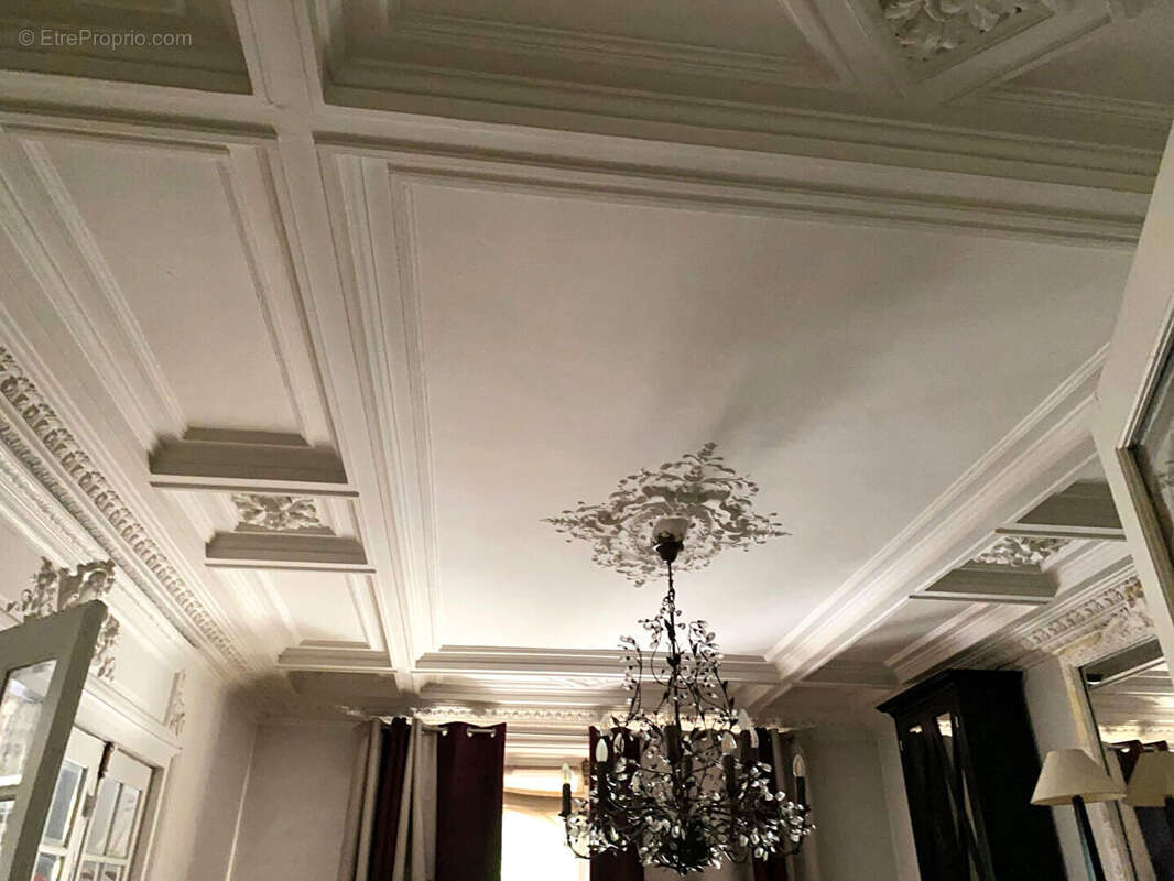 Appartement à PARIS-12E