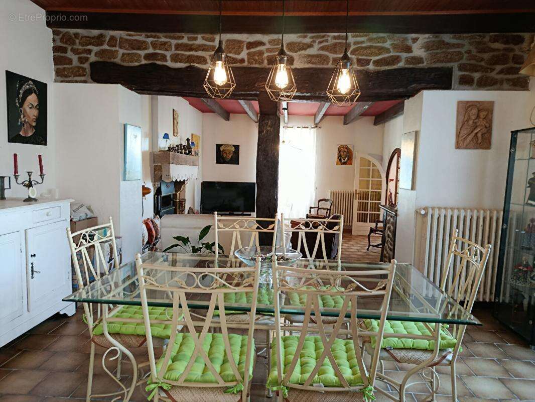 Maison à LE FAOUET