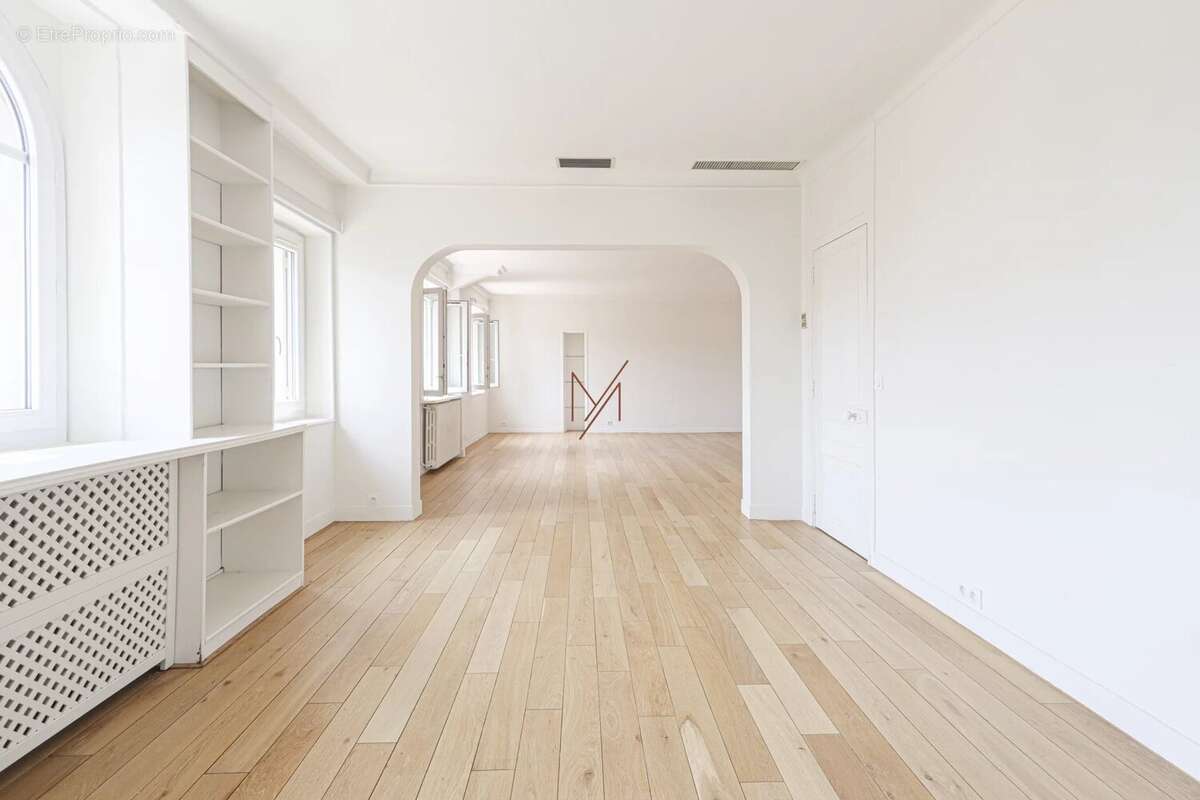 NICE CENTRE – Duplex de 191 m² en dernier étage - photo 3
