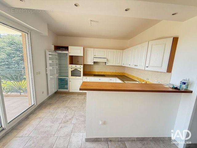 Photo 9 - Appartement à SAINT-LAURENT-DU-VAR