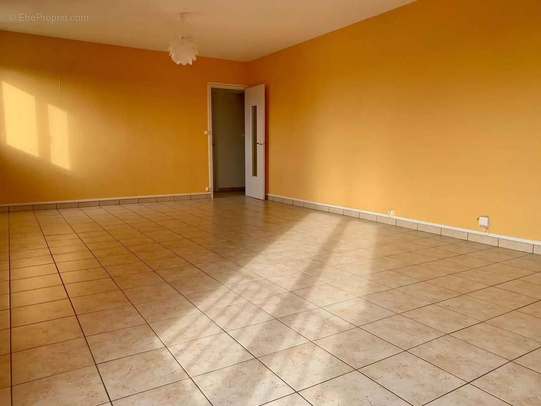 Appartement à CHATEAUROUX