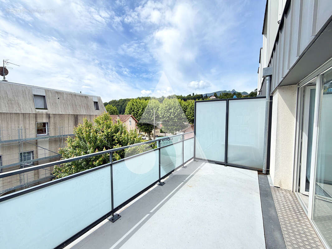 Appartement à AIX-LES-BAINS