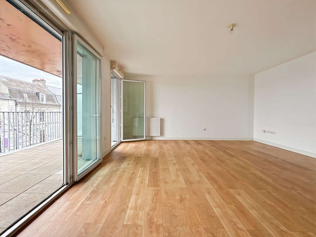 Appartement à MANTES-LA-JOLIE