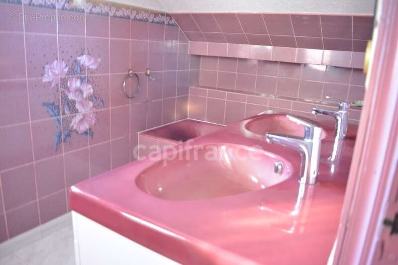 Maison à VARENNES-VAUZELLES