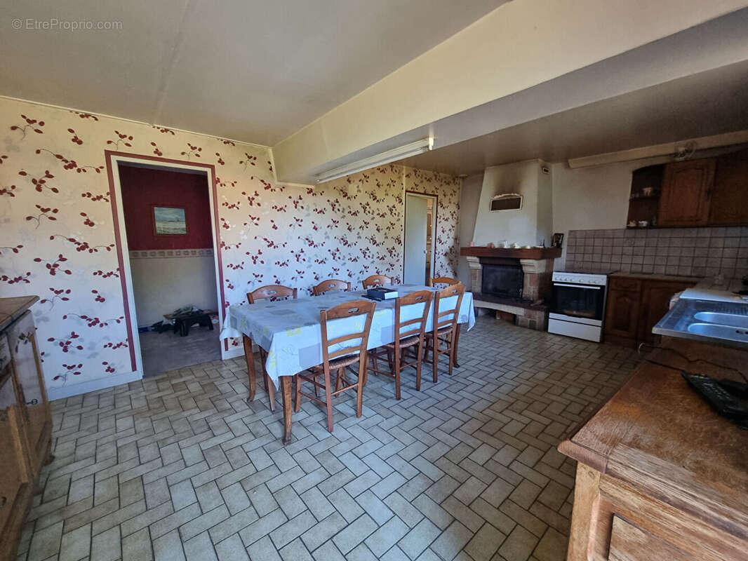 Maison à DUCEY