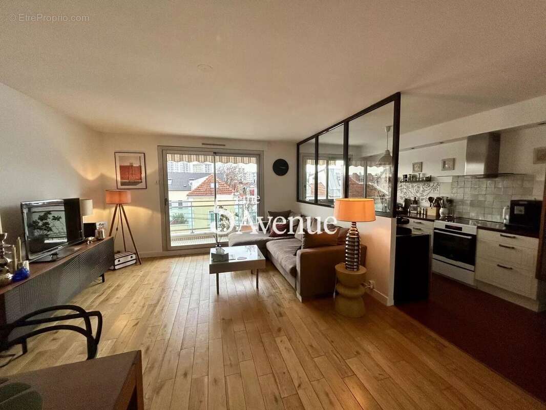 Appartement à SAINT-MAUR-DES-FOSSES