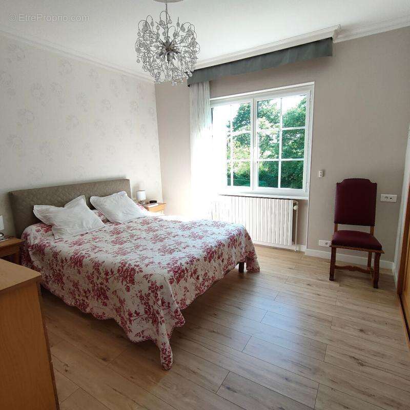 Maison à MORTAGNE-SUR-SEVRE