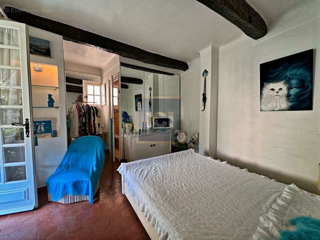Maison 86 m² à Saint-Tropez  - photo 3