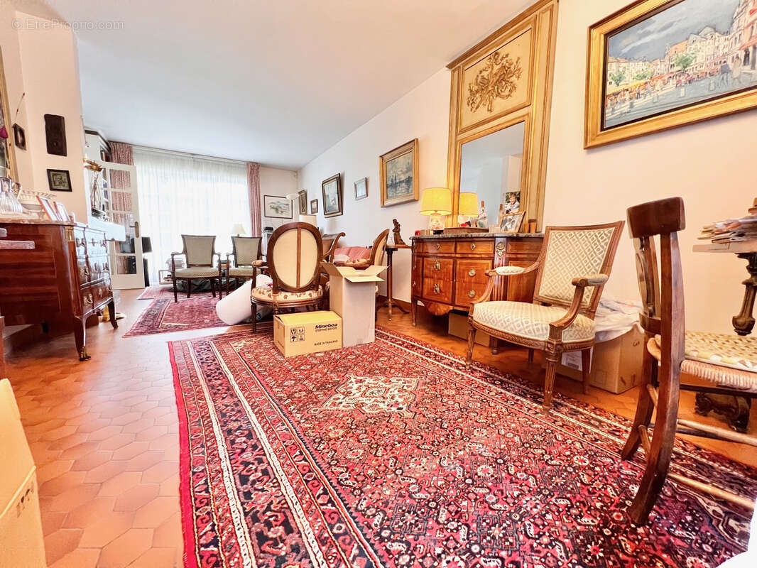 Maison à MONT-SAINT-AIGNAN