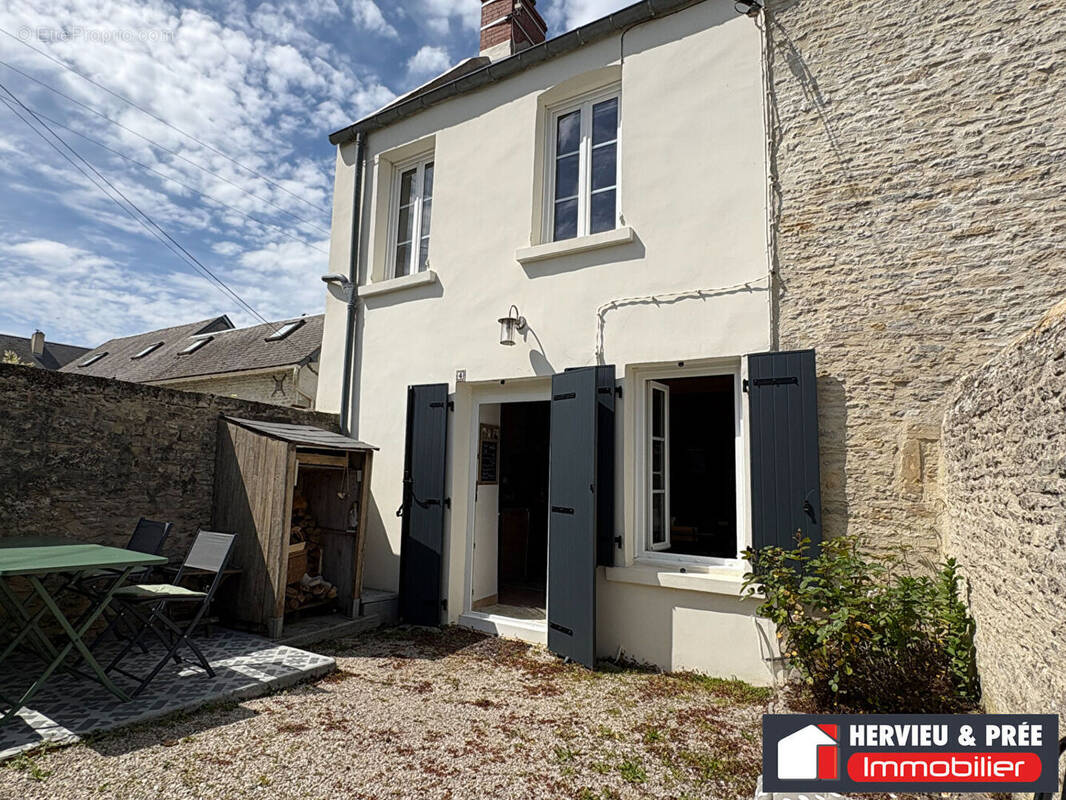 Maison à VER-SUR-MER