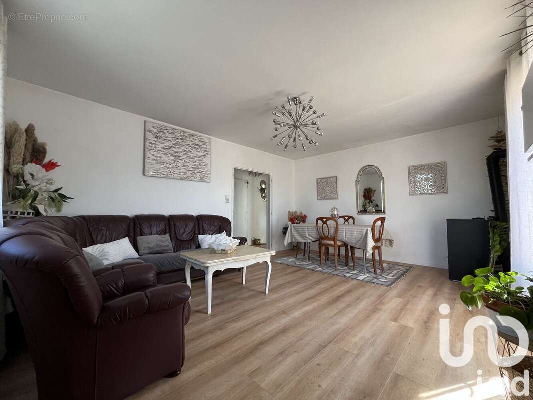 Photo 3 - Maison à BAGNOLS-SUR-CEZE