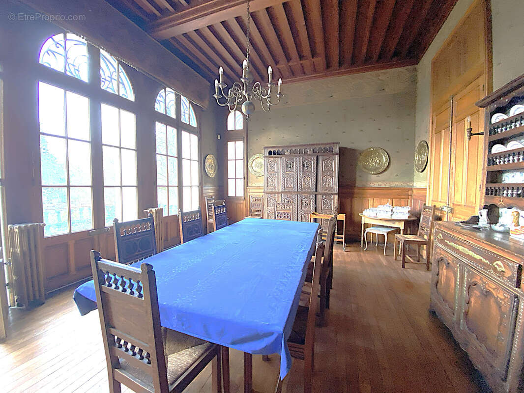 Château de 1905 sur plus de 6 hectares aux portes de Périgueux. - photo 7