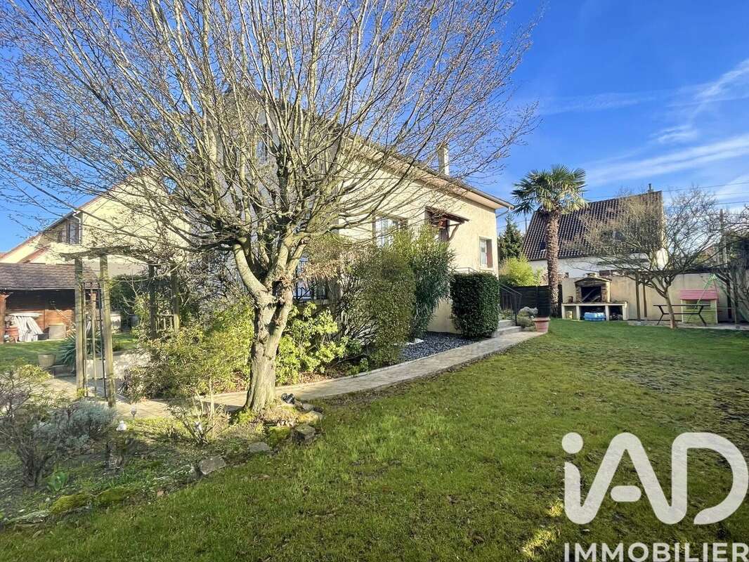 Photo 2 - Maison à SAINT-PRIX