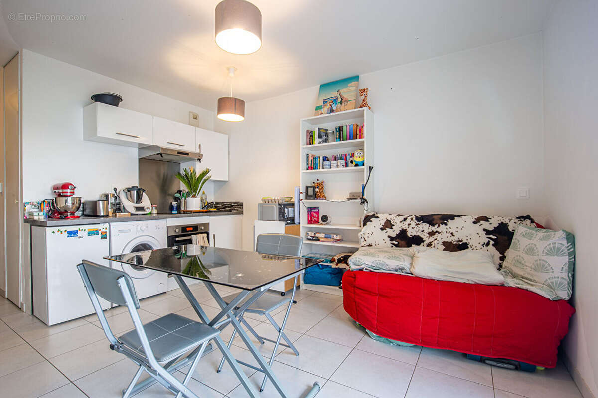 Appartement à SEYNOD