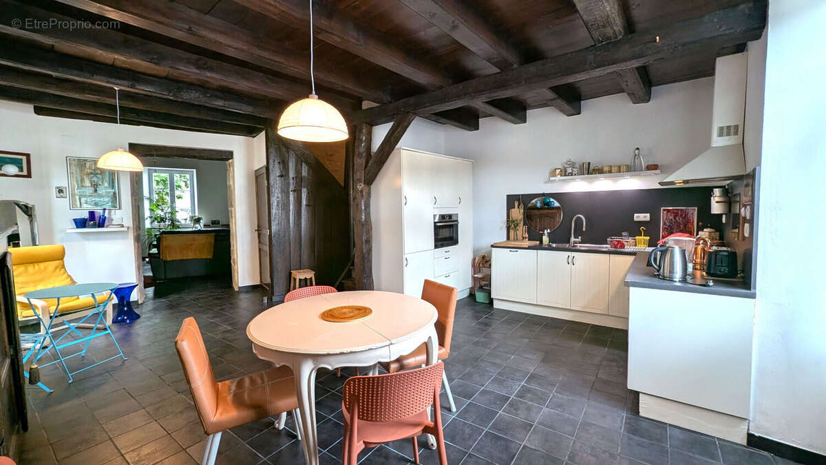 Maison Gigny 172 m² - photo 8