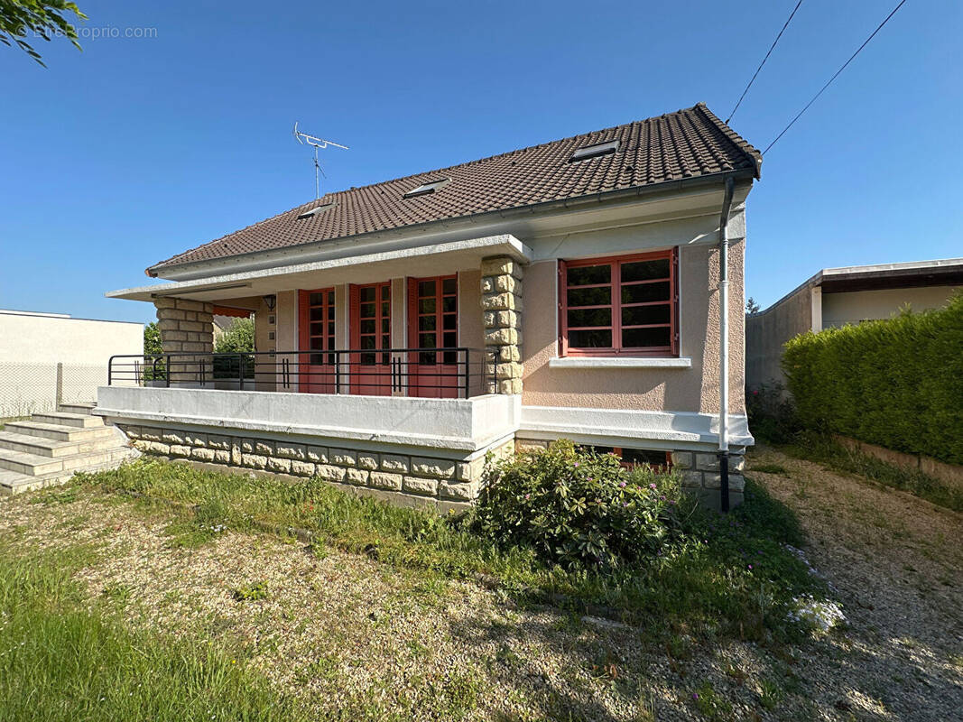 Maison à GIF-SUR-YVETTE