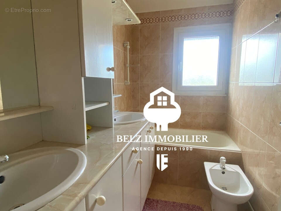 BELZ 56550 Maison à pieds à la Ria d'Etel avec jardin CLOS de 371m² et 3 chambres GARAGE et buanderie MORBIHAN SUD - photo 8