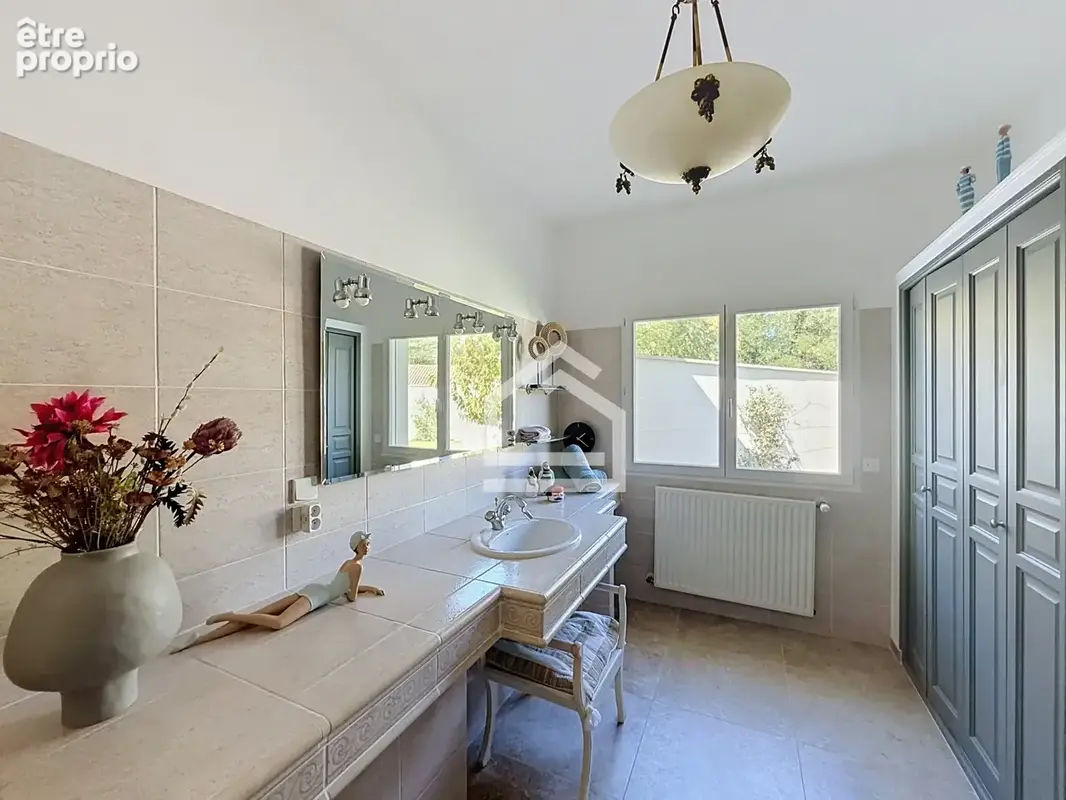 IZON - Maison Contemporaine de 228m2, 4 chambres, piscine. - photo 14