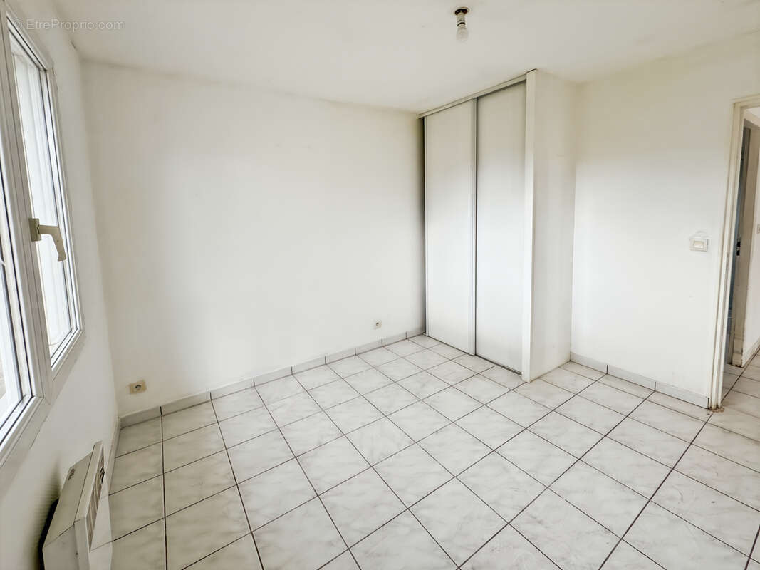 Maison à PAREMPUYRE