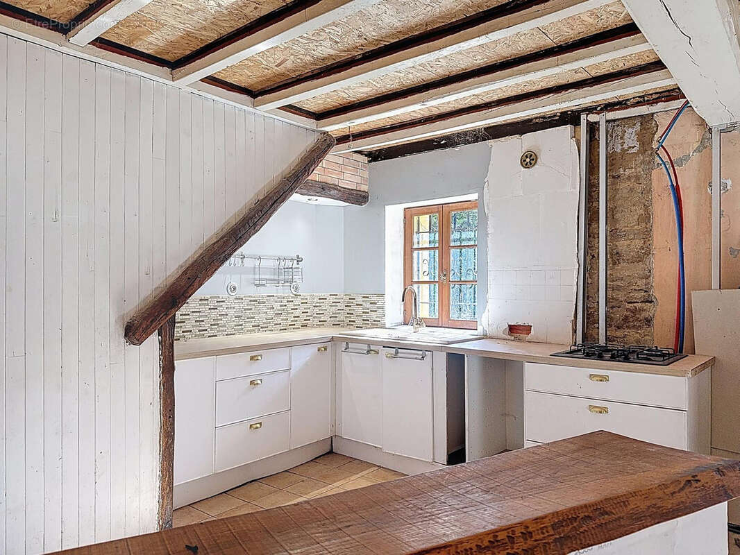 Maison à CORMOZ