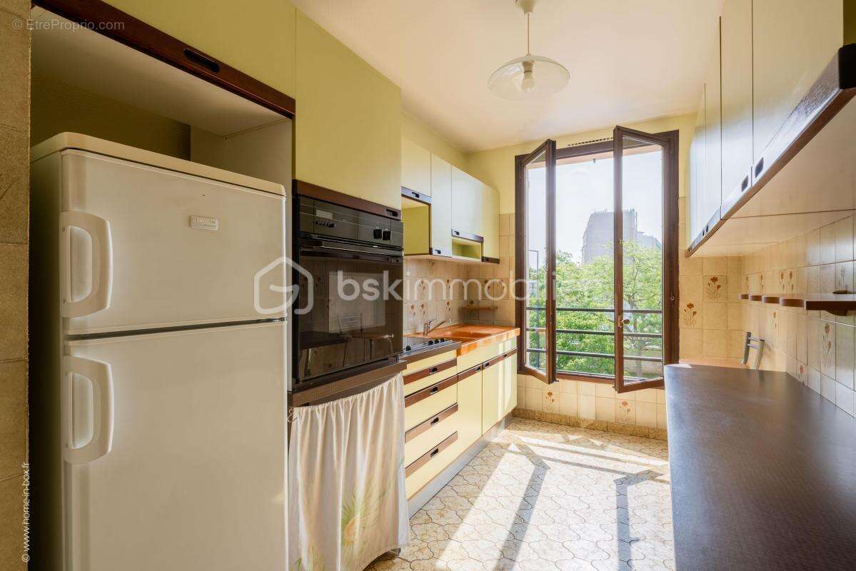 Appartement à AUBERVILLIERS