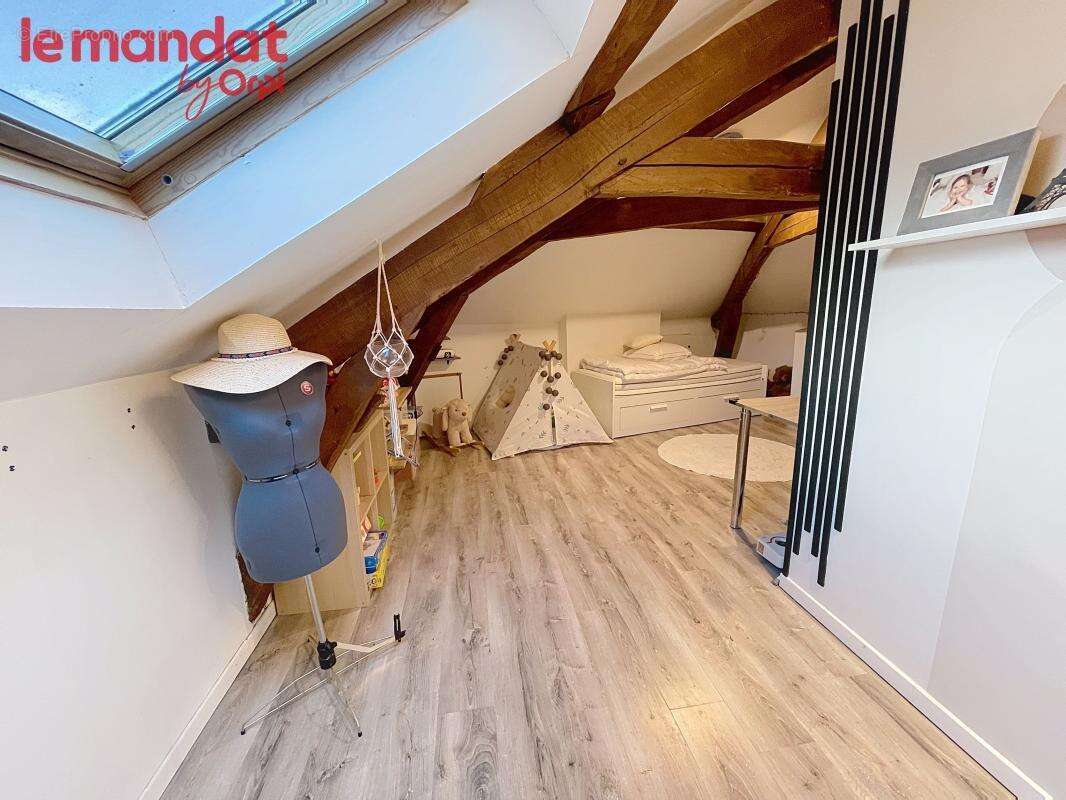 Appartement à SERAINCOURT