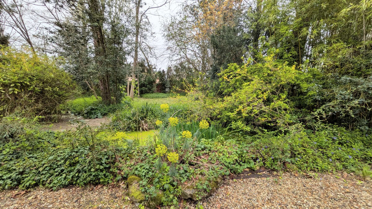 Terrain à CONFLANS-SAINTE-HONORINE