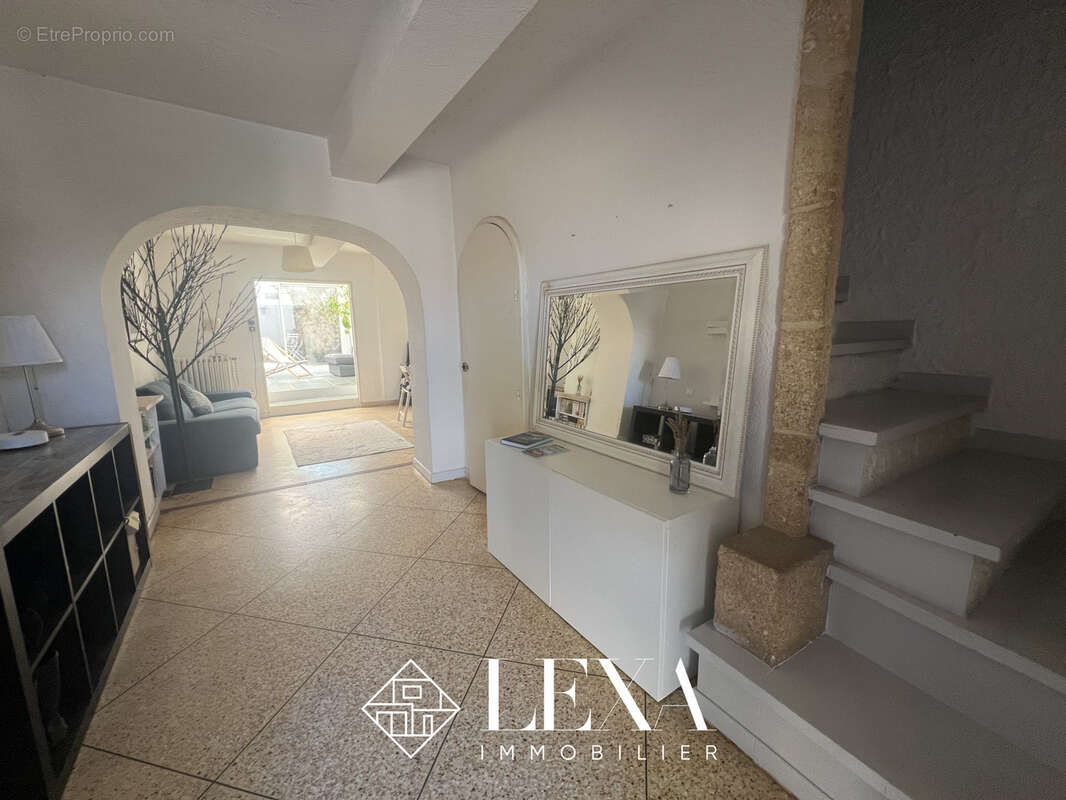 Maison à SAINT-GEORGES-D'ORQUES