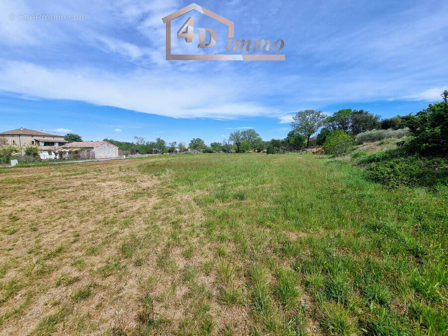 Terrain à SAINT-AMBROIX