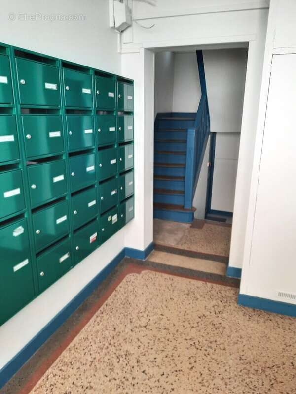 Appartement à AUBERVILLIERS