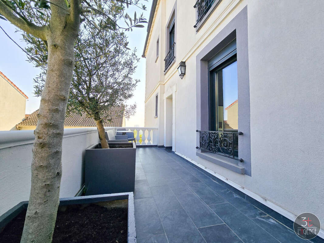 Maison à FONTENAY-SOUS-BOIS