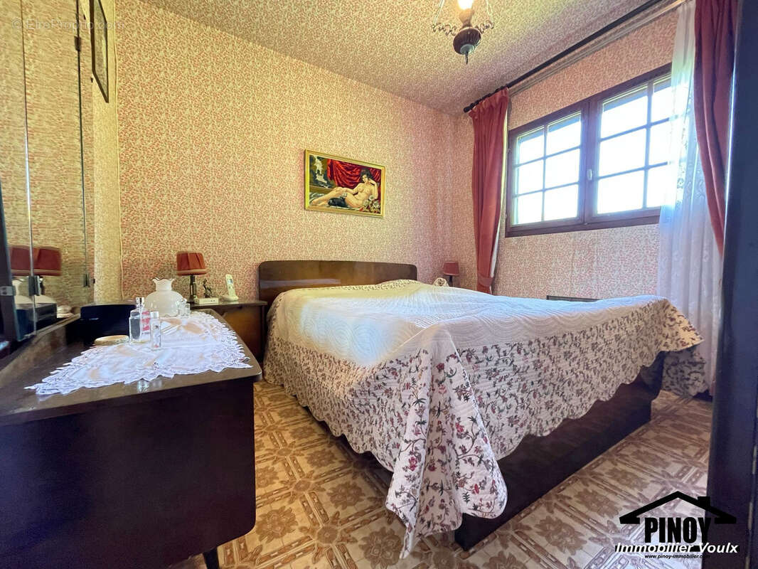 Maison de plain pied sur 1.961m2 de jardin - photo 8
