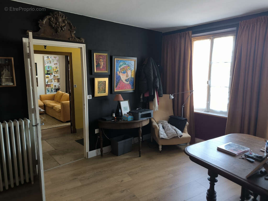 Maison à SAINT-REVERIEN