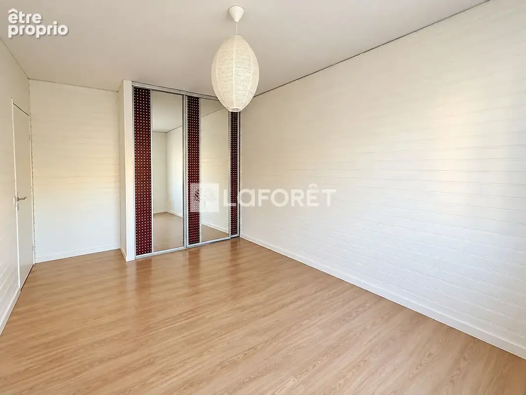 Appartement Gradignan 3 pièce(s) 70m2 - photo 9